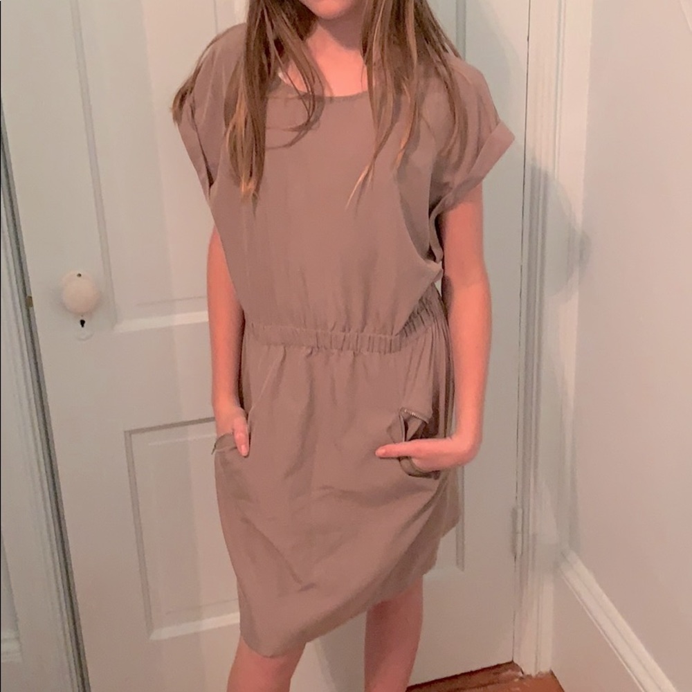 Gorgeous Tan and Gray Dress - with pockets